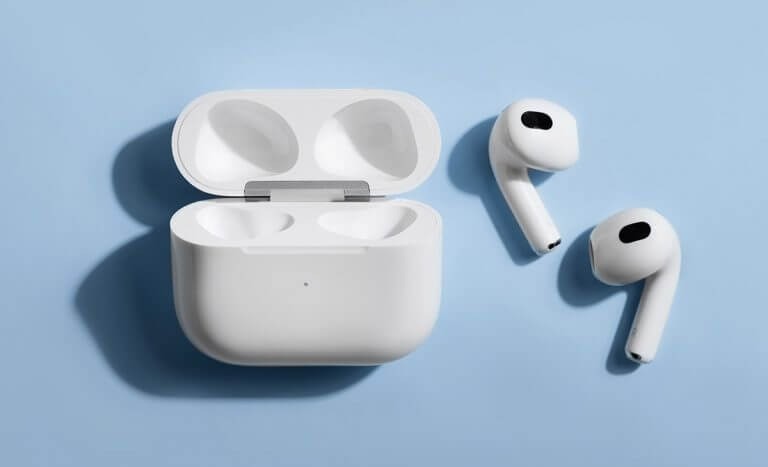 Apple、新型AirPods（第4世代）2種類を24年に発売のうわさ!? – ノイキャン機能搭載を期待