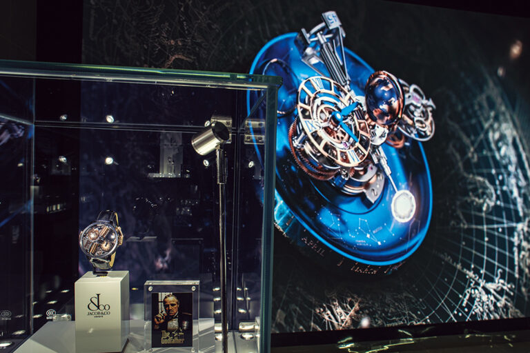 【Close Up Boutique｜ジェイコブ 銀座】コンプリケーションの頂点に挑むジェイコブの世界観に触れられるブティック