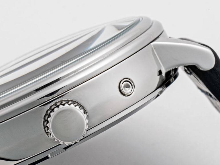 【3万円以下でクラシック時計を楽しめる】実機でレビュー、マディソン・ニューヨークのトリプルカレンダームーンフェイズ搭載モデル