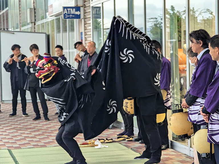 【長野県・中野市】車上生活する58歳が9月におすすめ！ユニークな花火大会とほっこり温まる温泉が近い、道の駅北信州やまのうち