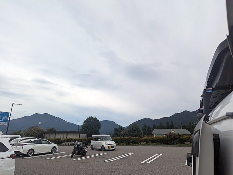 【長野県・中野市】車上生活する58歳が9月におすすめ！ユニークな花火大会とほっこり温まる温泉が近い、道の駅北信州やまのうち