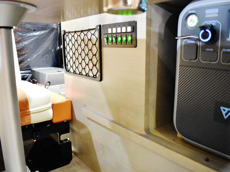 すべてがちょうどいい、NV200（バネット）がポップアップルーフで秘密基地に変身するカーショップスリーセブン「ALLEGRO」