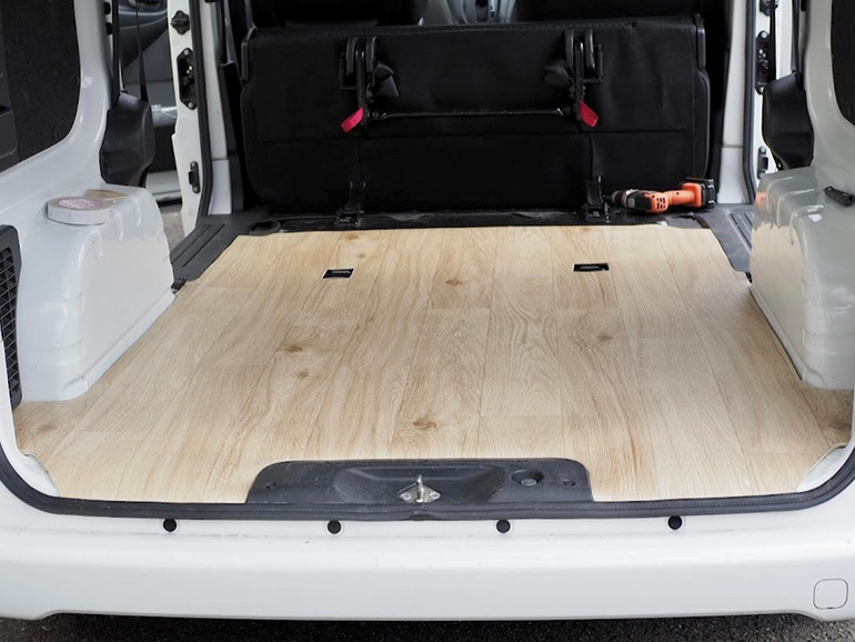 【DIY初心者必見】NV200が自作バンライフにおすすめな理由とは？！