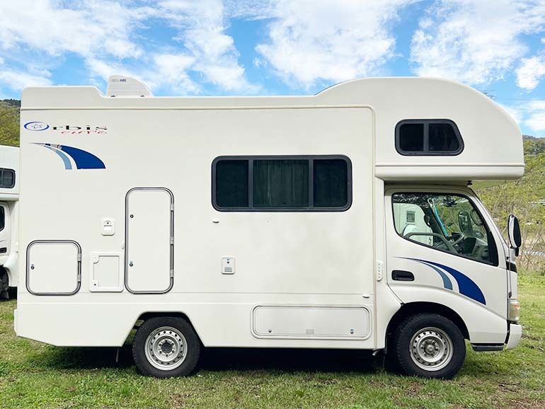 中古キャンピングカー、実際どう？筆者と同じキャブコンを使っているオーナーに聞いてみた