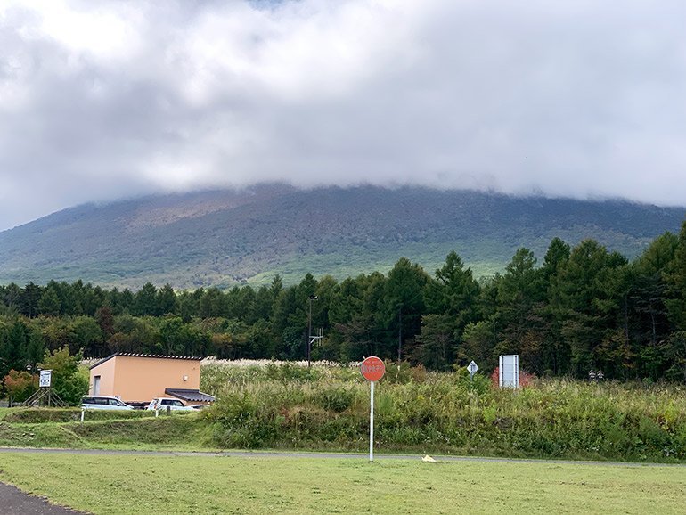 岩手県「岩手焼き走り国際交流村」にある、お風呂に入れるオートキャンプ場のご紹介