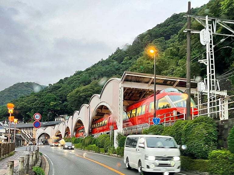 秋の車中泊旅におすすめ！都心からすぐいける「箱根」の紅葉スポット＆秋の名所