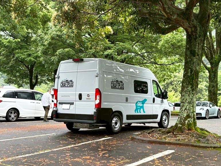 ハイエースより広いバンで旅をした！VANLIFEで体験したリアルな居住感