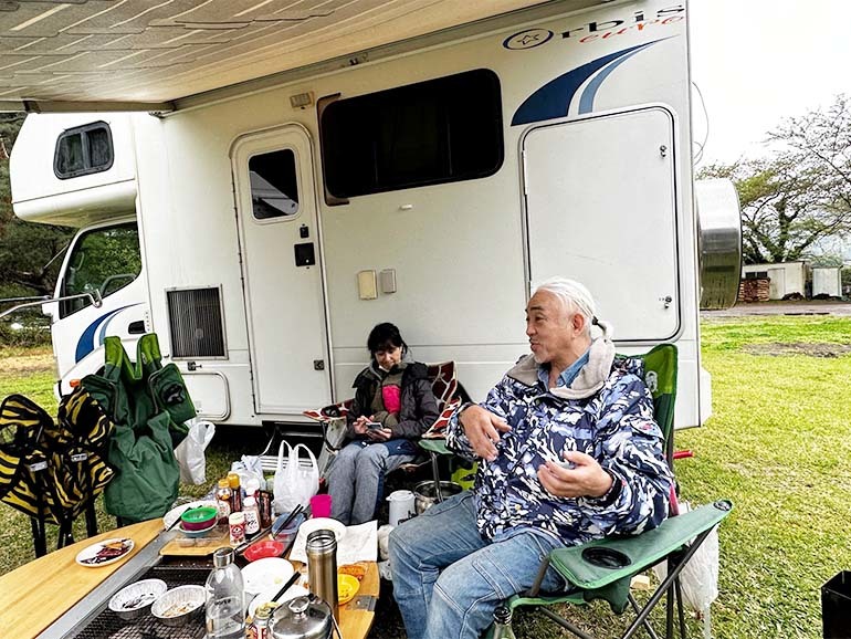 中古キャンピングカー、実際どう？筆者と同じキャブコンを使っているオーナーに聞いてみた