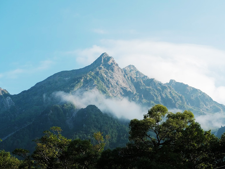 車中泊と登山は相性抜群！やって分かったどちらも100%楽しむ方法と注意点