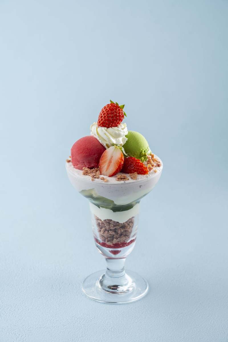 【期間限定】京はやしやの春のパフェ「抹茶とベリーマスカルポーネのパフェ」販売開始。