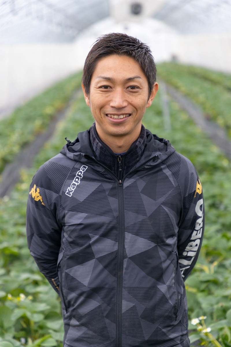 【ハイアット リージェンシー 京都】太陽の光をたっぷり浴びた苺が本当に美味しいのはこれから！カフェ33（サーティースリー）のウイークエンドデザートブッフェ、ウィークエンドランチブッフェも同時開催