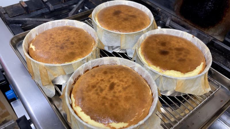 黒カレーとバスクチーズが絶品！八王子みなみ野『がじゅまるの樹』