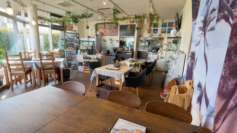 黒カレーとバスクチーズが絶品！八王子みなみ野『がじゅまるの樹』