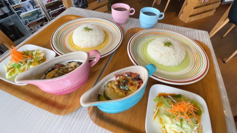 黒カレーとバスクチーズが絶品！八王子みなみ野『がじゅまるの樹』