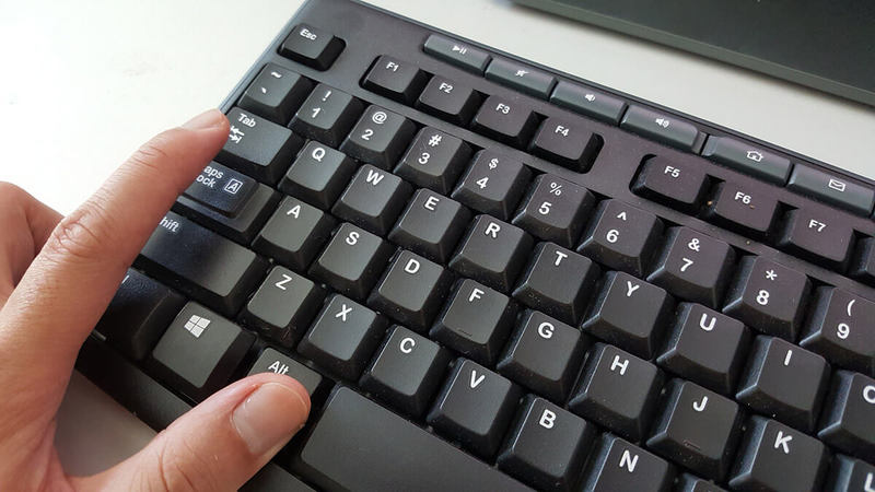 「Mac」と「Windows」の違い – わかりやすくメリットやデメリットなど解説！