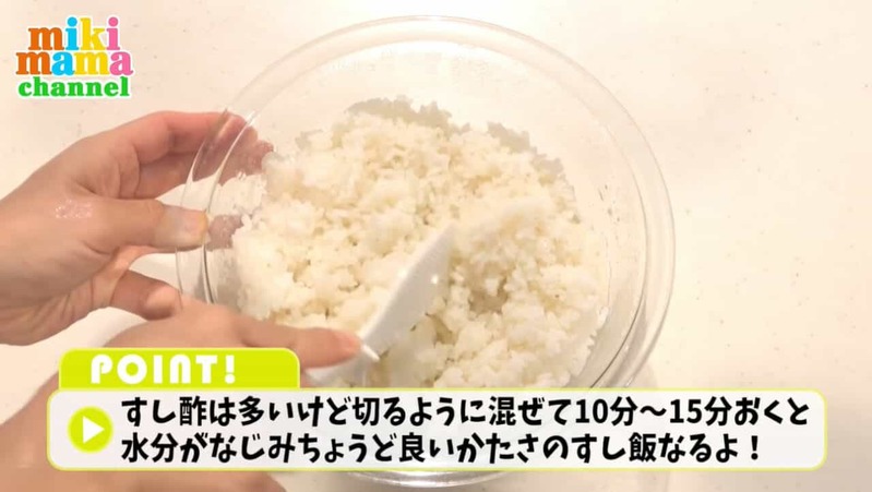 あの食材でハロウィンのジャックオランタン！甘いものが苦手でも大丈夫！みきママがつくる「ジャックオランタンドーム寿司」