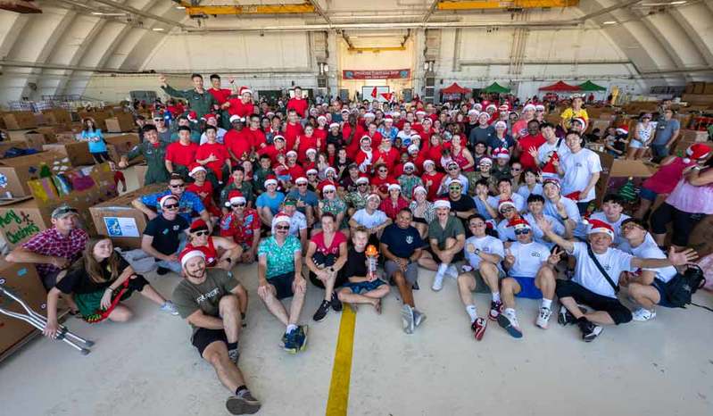 航空自衛隊C-130が参加 人道支援任務「クリスマス・ドロップ作戦」
