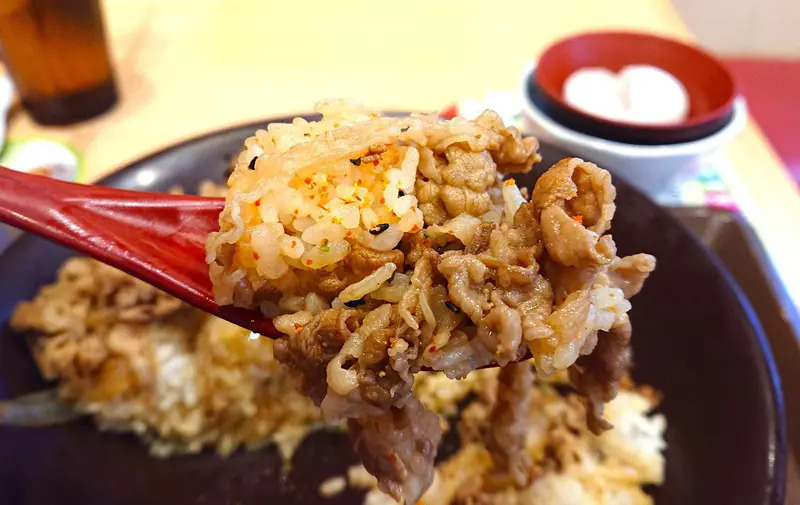 すき家の裏メニュー「牛丼キング」について広報に取材→実際に大食いライターが挑戦してみた