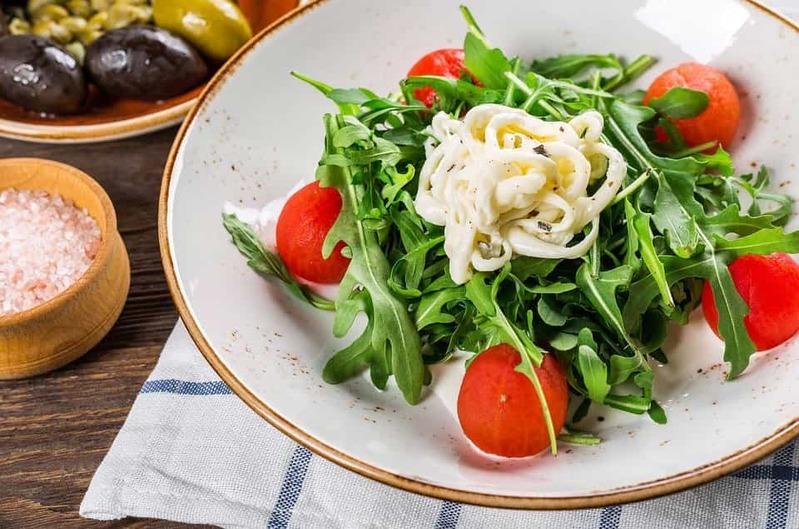 ダイエット中におすすめのお昼ご飯！コンビニから自炊レシピまでご紹介！