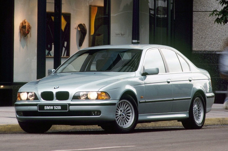 【ニューモデル情報通】Vol.15 8代目となる「BMW 5シリーズ」が日本デビュー! 約50年にわたるその歴史を知る