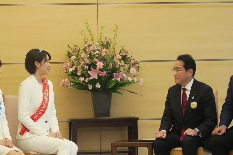 岸田総理大臣を2023年ミス日本受賞者6名が表敬 【ミス日本便り】