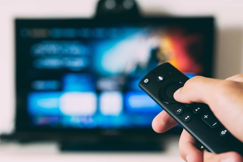 テレビの寿命はどのくらい?こんな症状が出たら買い替えのサイン!