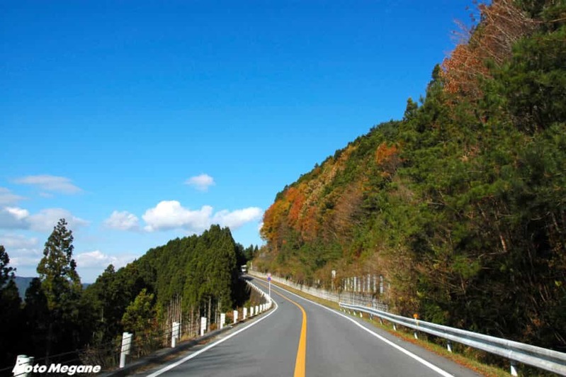 【奈良／和歌山】高野龍神スカイライン／国道371号線 〜 紀伊半島屈指のスカイライン〜[バイク・車でツーリングしたい日本百名道・No.70]