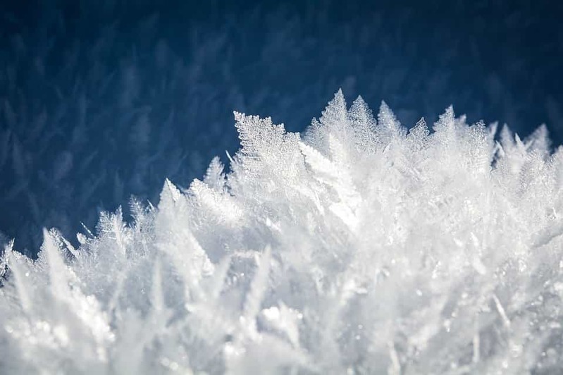 冷蔵庫の霜の原因とは？簡単な霜取り方法をご紹介！