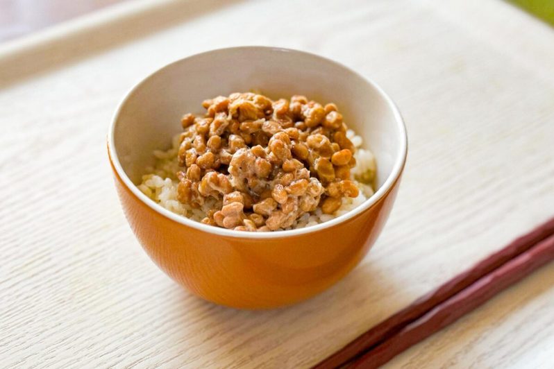 マツコがやっていた「納豆の食べ方」が話題に　約2割が“アレ”使わないと判明…