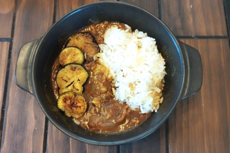 やす子「鍋で作ったようなクオリティ」と大興奮　レンジ5分で本格カレーが作れるアイテムに感動