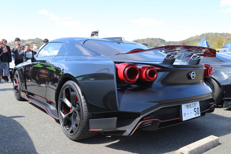 「GT-R」が230台も集結! R35オーナーのための交流イベント「R35 GT-R祭 2024」に潜入!