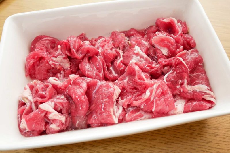 安い牛肉が「超絶品のすき焼き」に　名店シェフが教える“格上げレシピ”が最高