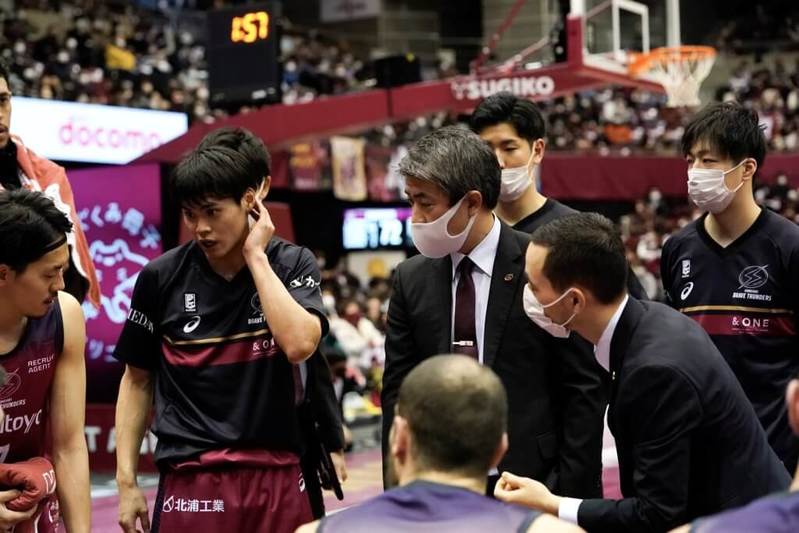 【Bリーグ】川崎ブレイブサンダース1年10ヶ月ぶりの100%観客で勝利/熊谷16得点(3P4/6)