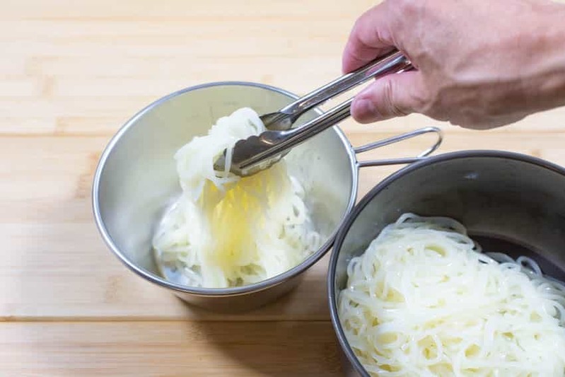 食欲の下がる暑い夏でも爆上がり！【無印良品】の冷麺は簡単だからキャンプ飯に最高！