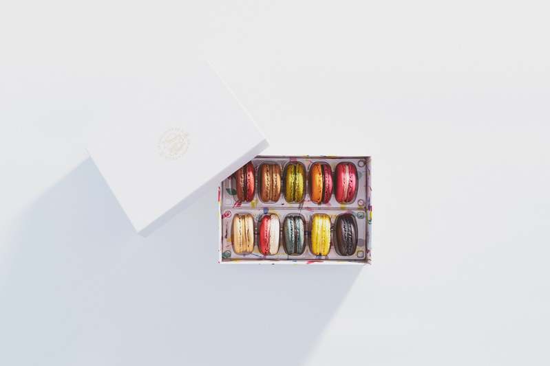 LE CHOCOLAT DE Hの2023 White day collectionの販売を開始。お花のモチーフのクッキー缶や個性的なカカオが香るマカロンなどの新作が登場！
