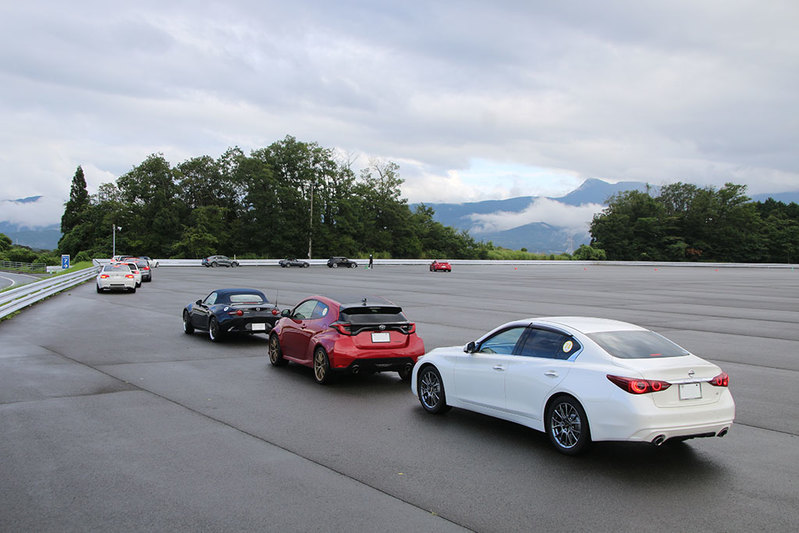 サーキット走行を意識した座学と実技でステップアップ! 「BBS JAPAN TANZO CLUB ドライビングレッスン」