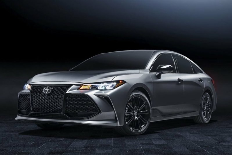 全高1m以下！トヨタが作った“鬼シャコタン”4座コンバチのコンセプトカーが話題に