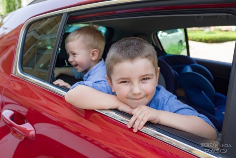 子どもが汚した車内は便利グッズを使って効率よくキレイにしよう！