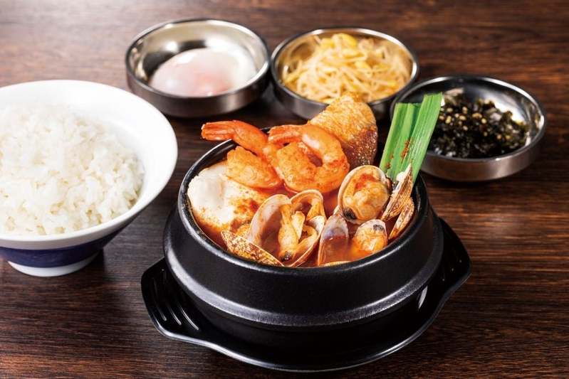 【もちもち麺】夏をさきどり！「スンドゥブ 中山豆腐店」のグランドメニューが新しくなります