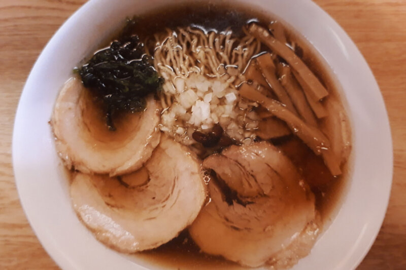 ラーメンを楽しくおいしく！八王子市本町にある麺処『あずき』