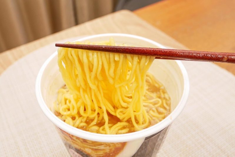 リュウジ監修、「虚無味噌ラーメン」が濃厚 “具なし”なのに満足感がスゴい