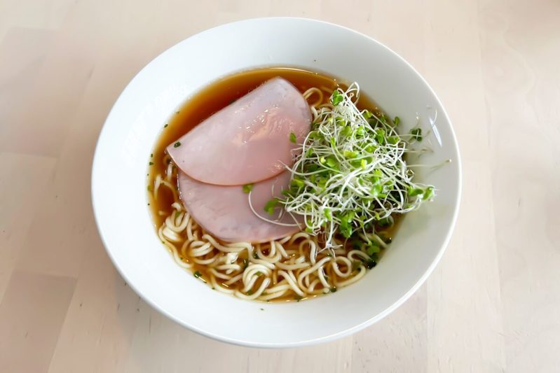 インスタント袋麺が“モチモチ食感”になる裏ワザ　「たった6分」アレしたら激変した