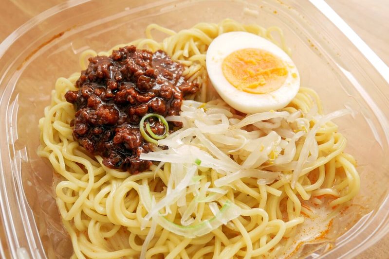 セブンイレブンの「冷しごま豆乳坦々麺」が最高　何度も食べたくなるおいしさ