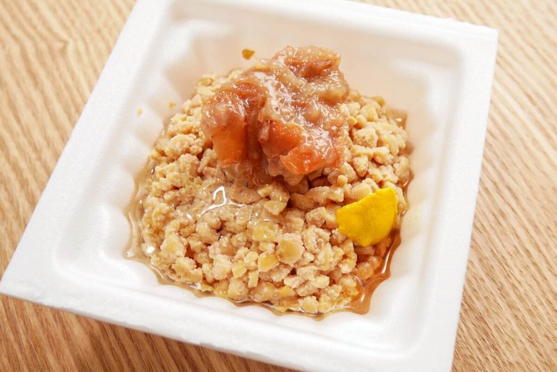 石原さとみが毎日やっている「納豆の食べ方」　混ぜる前に“あるもの”を入れる