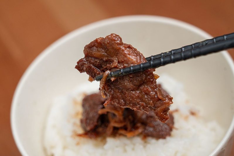 アンミカ大絶賛の「神戸牛の佃煮」注文してみたら… “公式推奨の食べ方”が激ウマすぎた