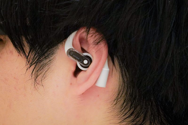 Nothingの新製品『Ear（open）』はスタイリッシュで実用的　スポーツの秋にぴったりかも