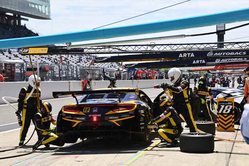 FCY中に絶妙なタイミングでピットストップした「UPGARAGE NSX GT3」が予選16番手から優勝をもぎ取る! スーパーGT第5戦鈴鹿ラウンドGT300クラスリポート