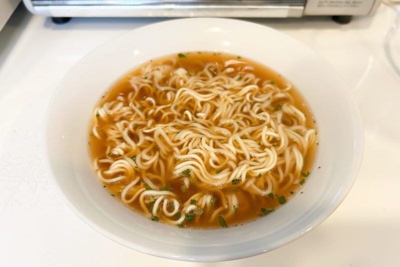 インスタント袋麺が“モチモチ食感”になる裏ワザ　「たった6分」アレしたら激変した