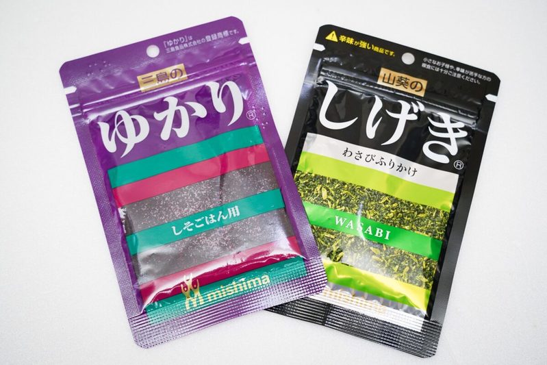 あの人気ふりかけ「ゆかり」が塩焼きそばになった？　さらに美味しくする“意外な方法”とは…