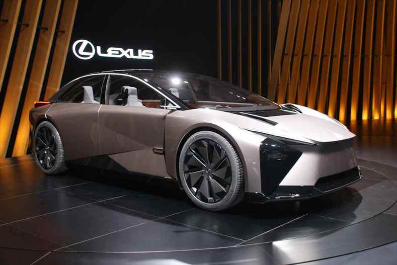 これがレクサスの次世代BEVだ!コンセプトモデル「LF-ZC」「LF-ZL」を発表!!【ジャパンモビリティショー2023】